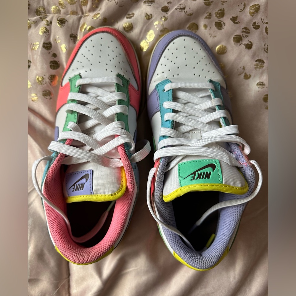 Nike  Multicolor Sneakers